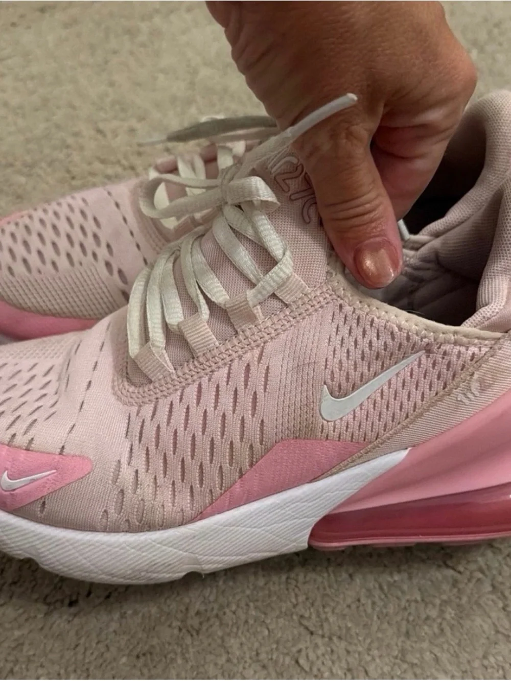 Nike Kids' pink Air Max 270 Running Shoes sneakers Sz 6 youth